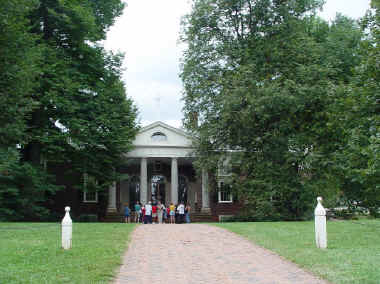 images/4318waitmonticello.jpg (144170 bytes)